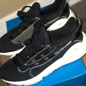 adidas lxcon black market